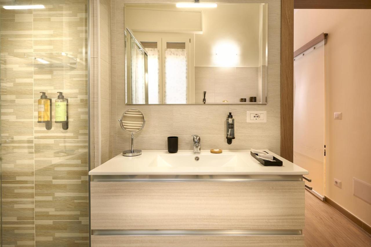 D'Azeglio 62 Luxury Rooms بولونيا المظهر الخارجي الصورة